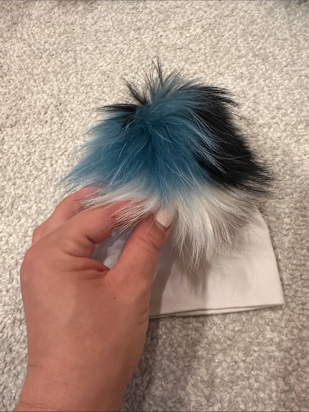 Adorable baby Pom Pom hat